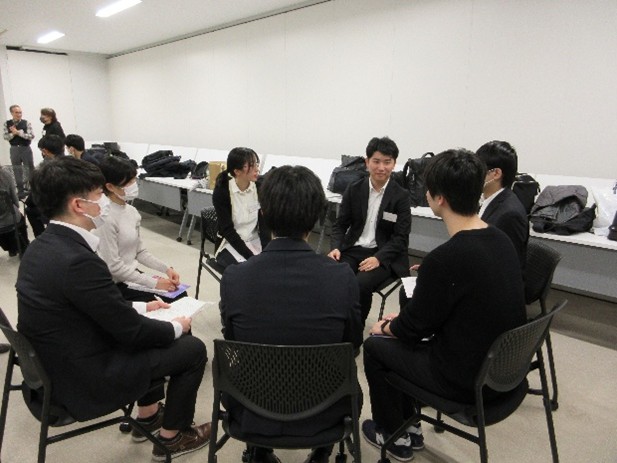 東ソー株式会社四日市事業所にて特別見学会の様子